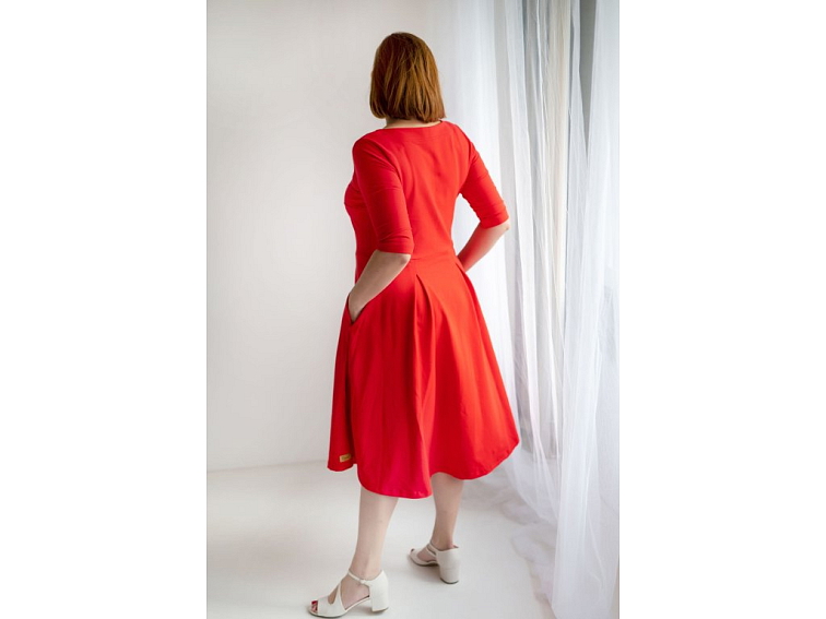 Šaty Bel v červené
