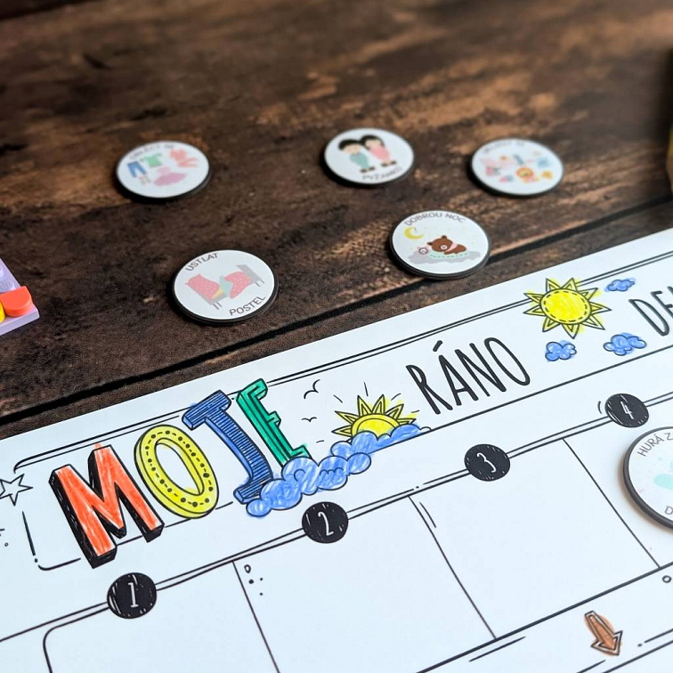 Můj den krok za krokem - černobílá edice