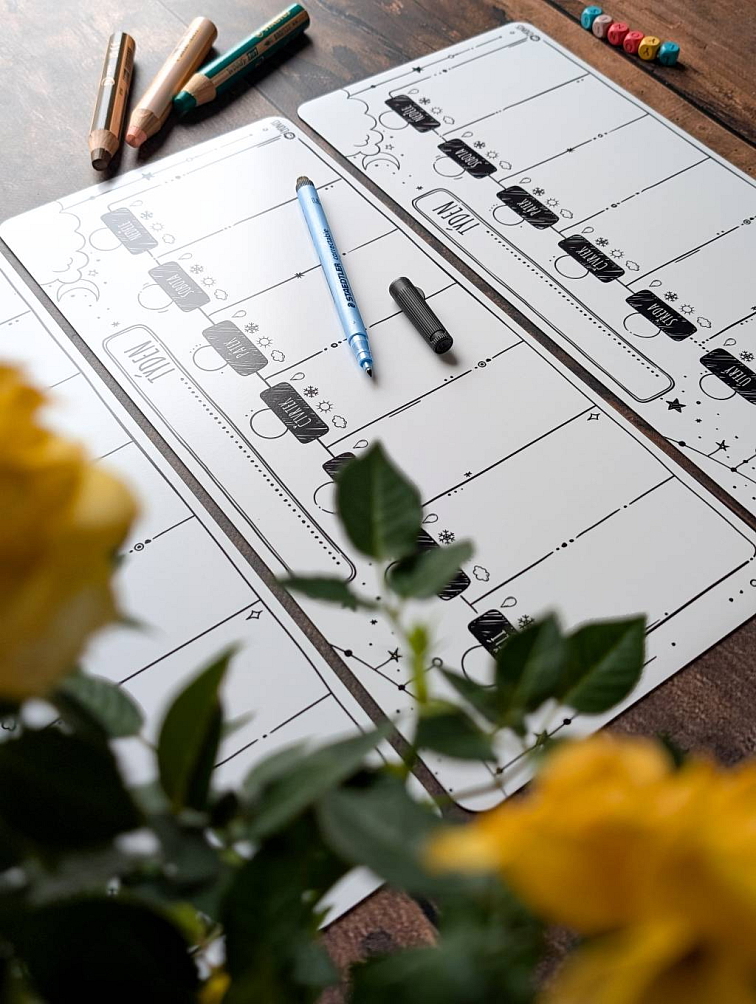 Týdenní plánovací sada pro 3 děti: 3 x Malý týdenní plán (černobílá edice)