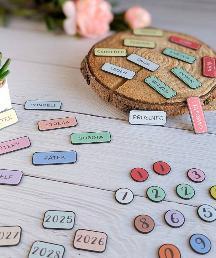 Velká sada: čísla, dny, měsíce, roky