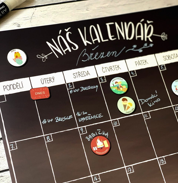 Rodinné duo: Černý Rodinný kalendář & Černé Menu