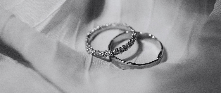 SNUBNÍ PRSTENY