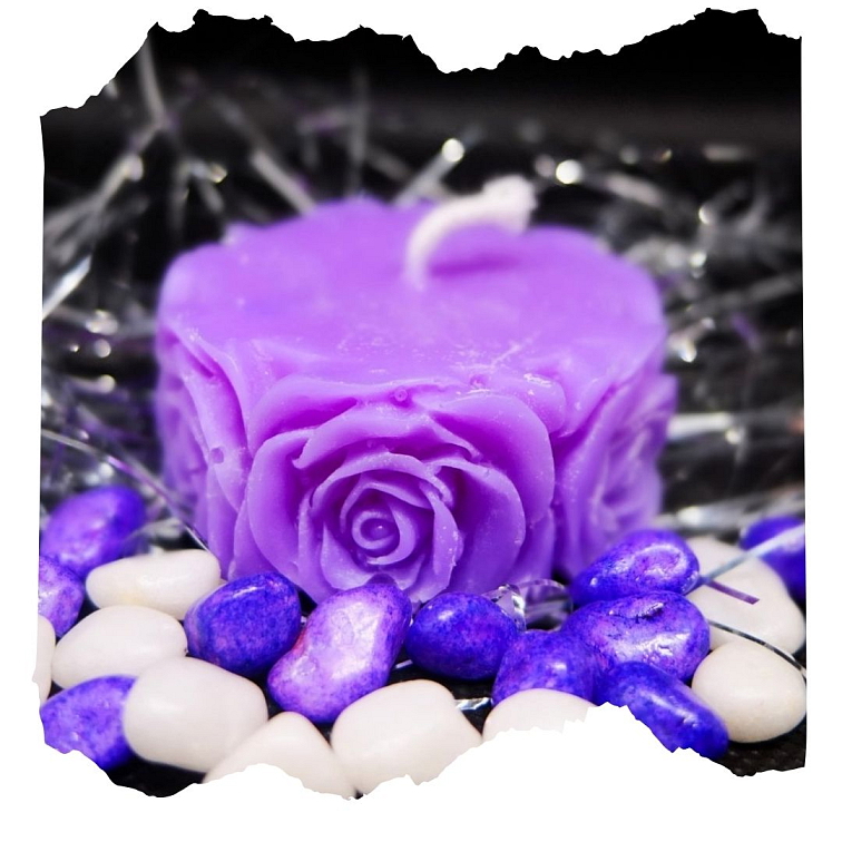 Kolečko z růží svíčka