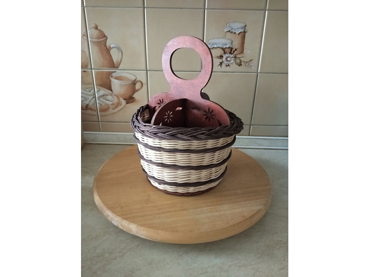 Košík na příbory-hnědý