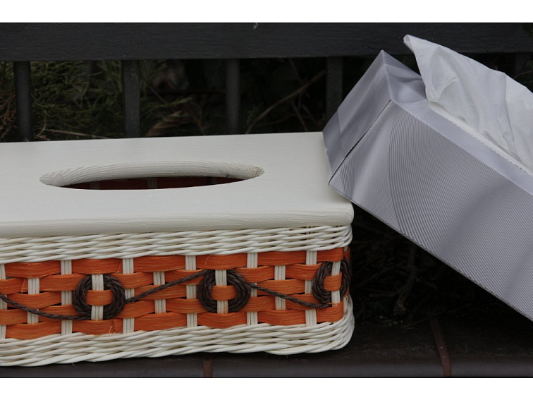 Kapesníčkovník s kruhy