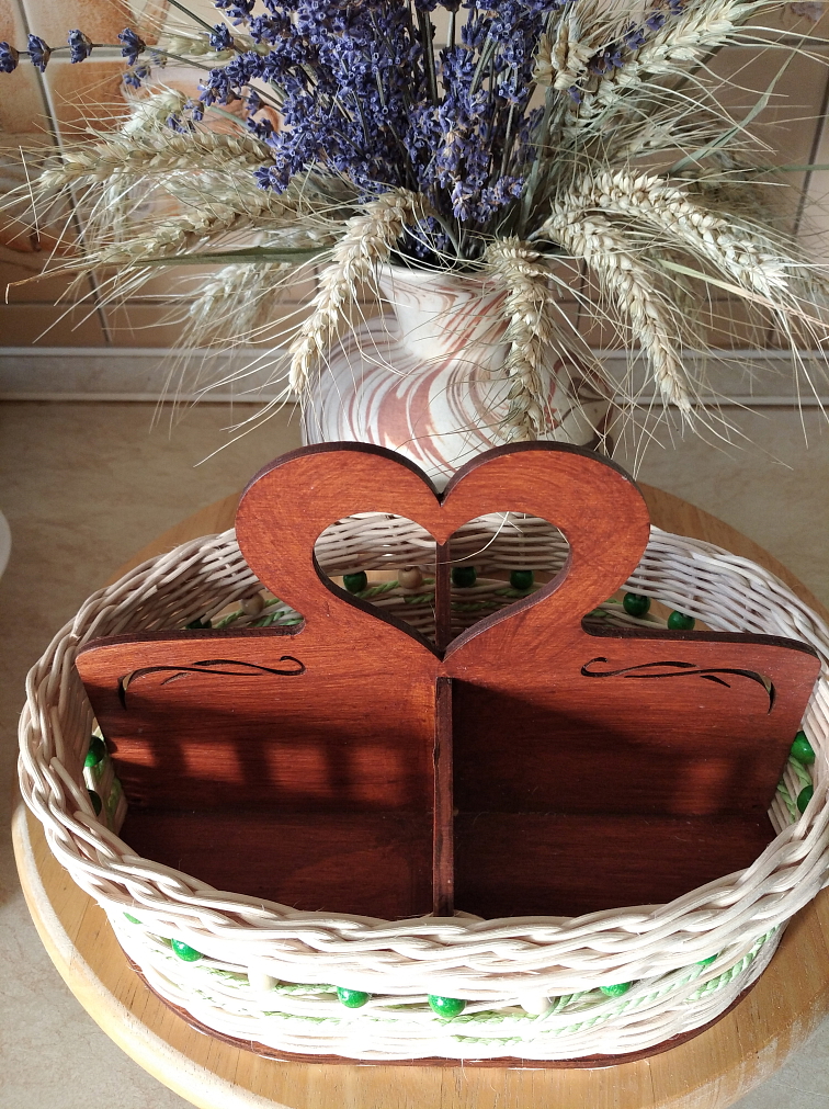 Košík na dochucovadla- s korálky