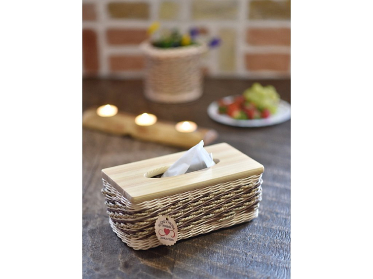 Kapesníčkovník- trojkombinace