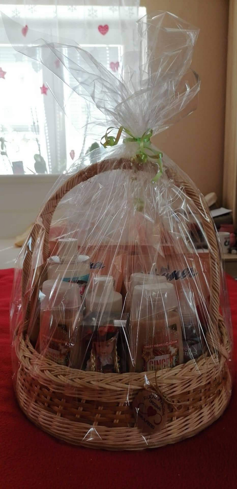 Kulatý podnos s dvojitým uchem