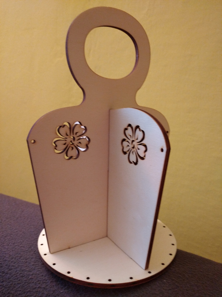 Košík na příbory- barevná šipka