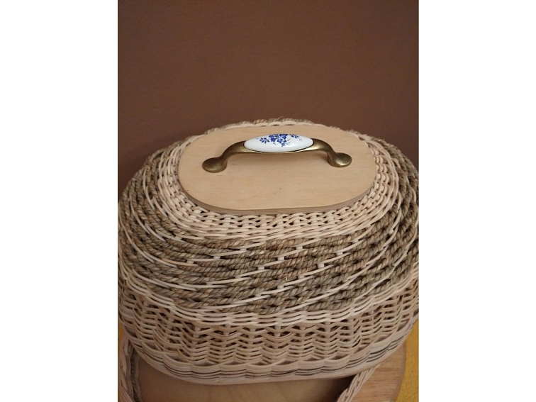 Chlebník velký -oválný