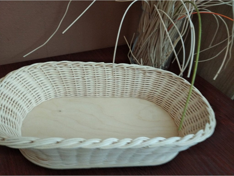 Oválná ošatka na pečivo