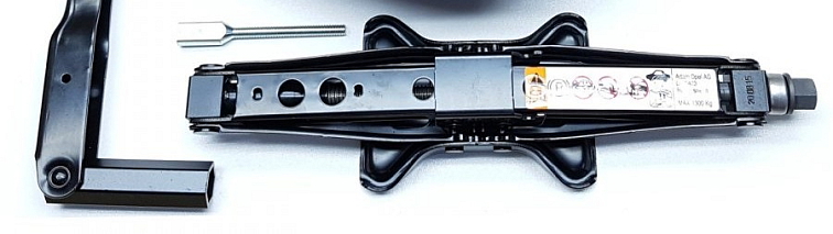 Sada nářadí pro výměnu rezervy pro Opel Insignia B FWD