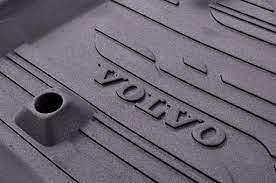 Koberce gumové černé V40 (2013-2019)