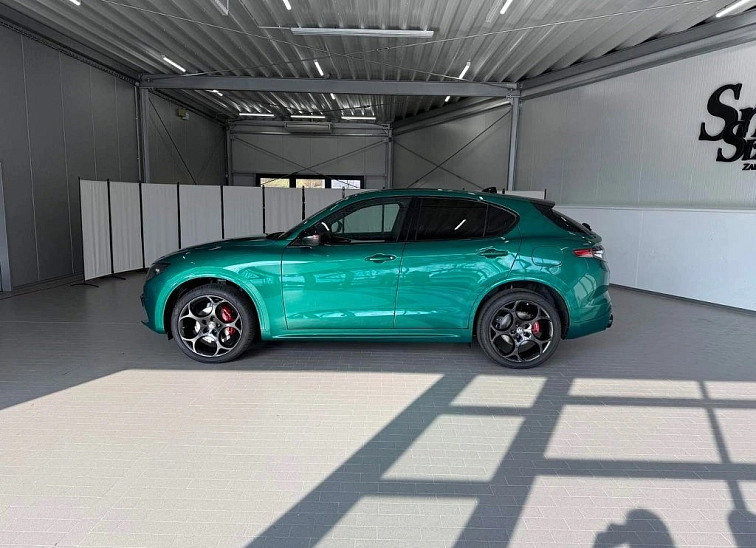 ALFA ROMEO STELVIO 2.0 Turbo 280k Q4 TRIBUTO ITALIANO s01-55282