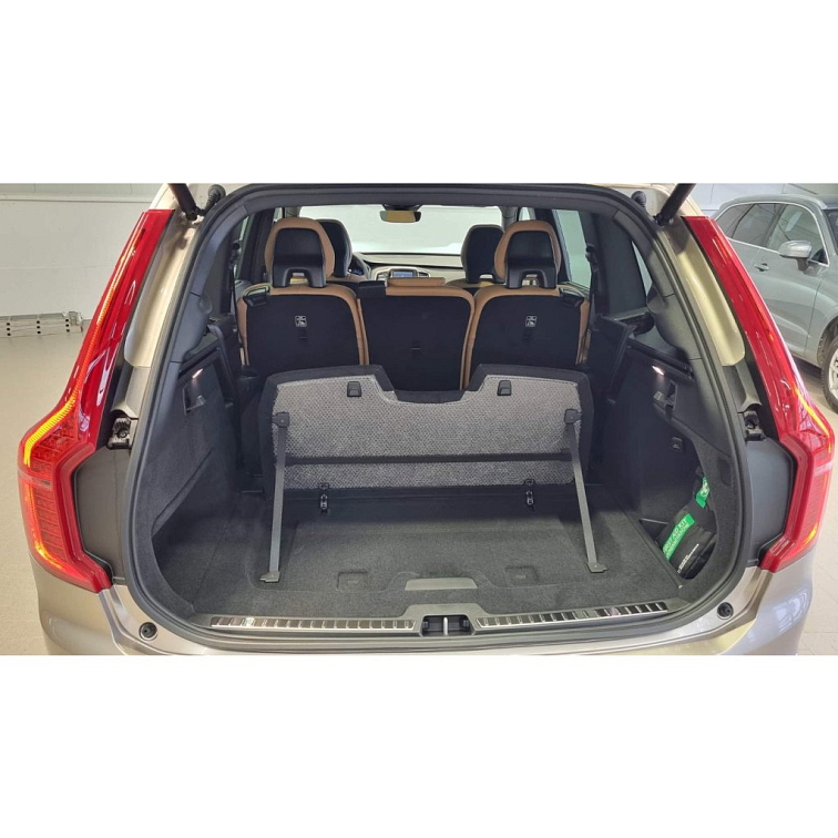 VOLVO XC90 B5 2.0L 250+14 HP AT8 AWD PLUS Bright (benzín) s01-55087