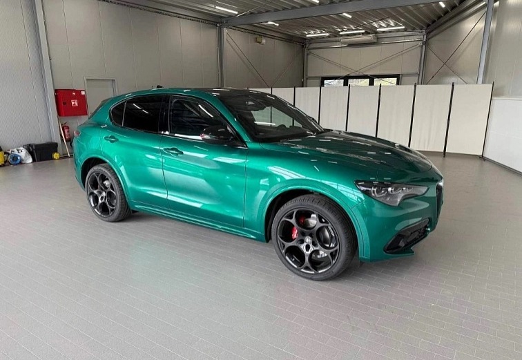 ALFA ROMEO STELVIO 2.0 Turbo 280k Q4 TRIBUTO ITALIANO s01-54687