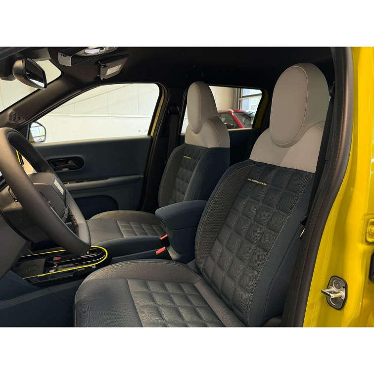 FIAT GRANDE PANDA Electric La Prima 113k 44 kWh s01-55752