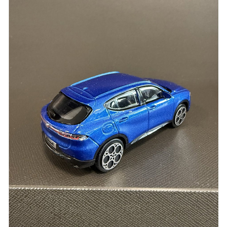 Model vozu Alfa Romeo Tonale - blue 1:43 (2023)