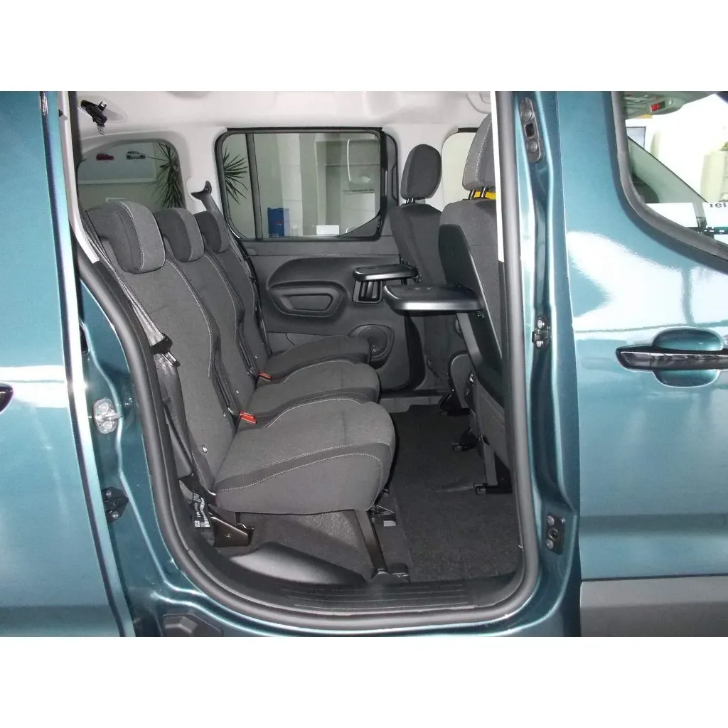 OPEL COMBO Edition Plus L1H1 1.2 TURBO (81kW/110k) MT6 s01-55597