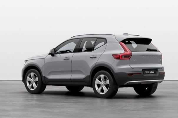 VOLVO XC40 B3 2.0L 163 HP AT7 FWD CORE s01-54906