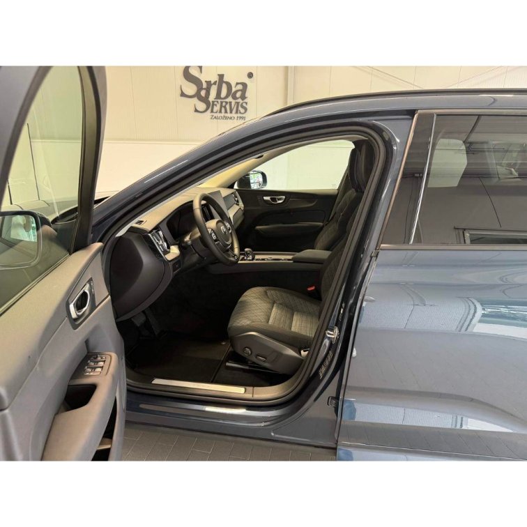 VOLVO XC60 B5 2.0L 250+14 HP AT8 FWD CORE (benzín) s01-55960