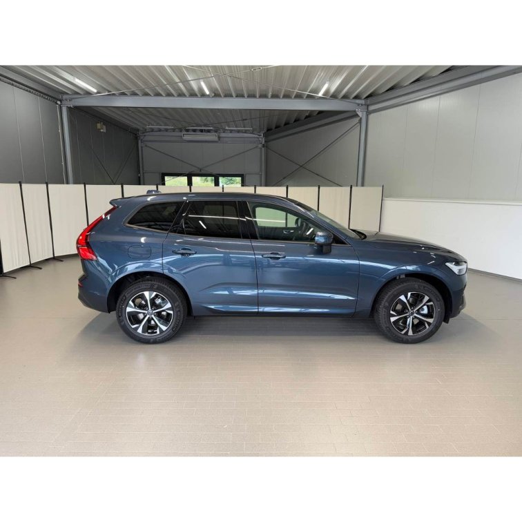 VOLVO XC60 B5 2.0L 250+14 HP AT8 FWD CORE (benzín) s01-55960
