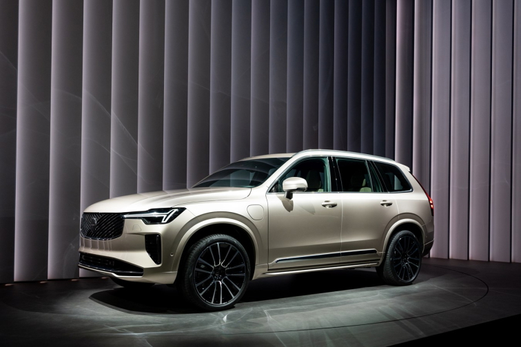 Automobilka Volvo Cars částečně přesouvá výrobu svého celosvětově nejprodávanějšího modelu XC60 do svého amerického závodu
