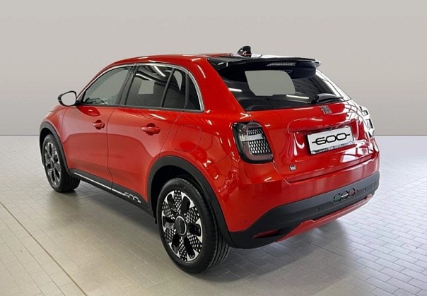 FIAT 600e La Prima BEV 54kWh 156k s01-54491