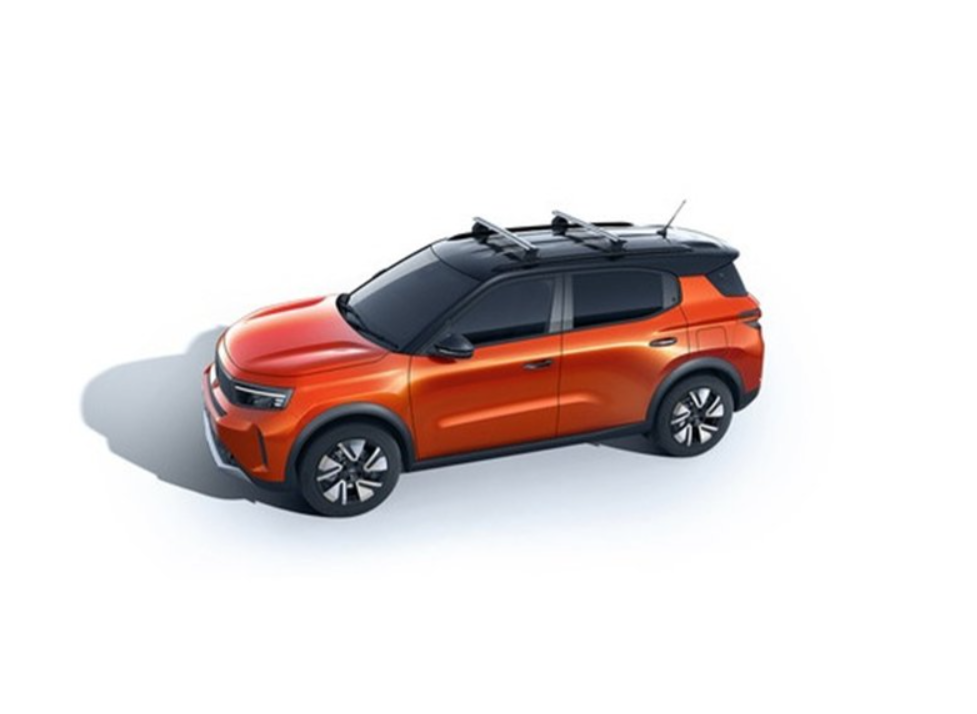 Střešní nosiče Opel Frontera - s podélnými tyčemi