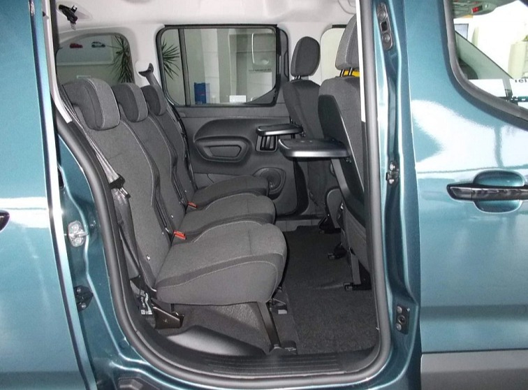 OPEL COMBO Edition Plus L1H1 1.2 TURBO (81kW/110k) MT6 s03-55597
