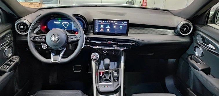 ALFA ROMEO TONALE VELOCE 1.5 e-Hybrid 160k FWD 7DDCT MHEV s01-53575