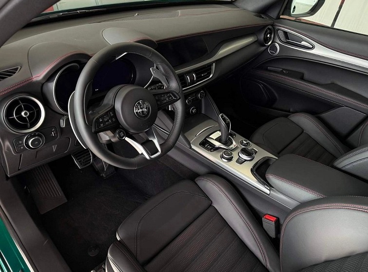 ALFA ROMEO STELVIO 2.0 Turbo 280k Q4 TRIBUTO ITALIANO s01-54687