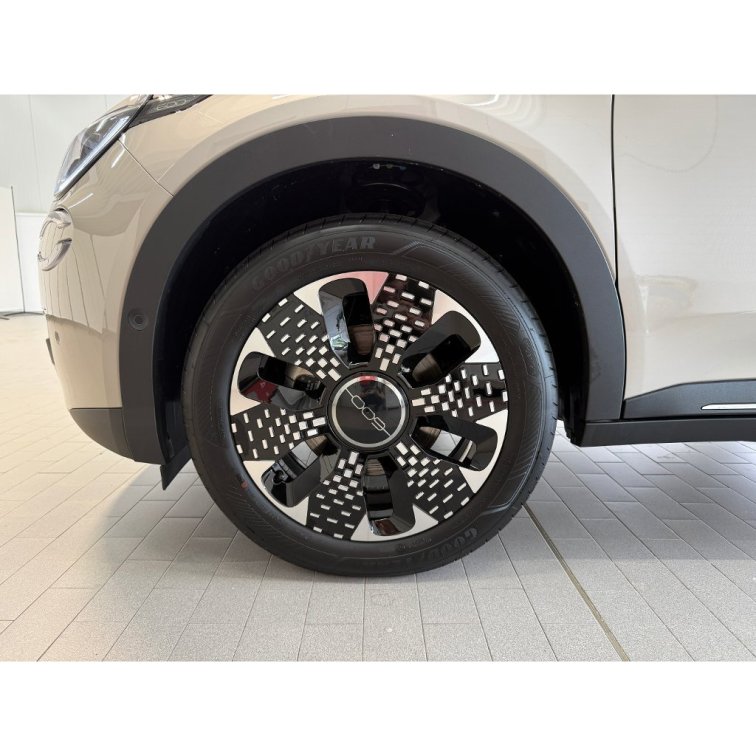 FIAT 600e La Prima BEV 54kWh 156k s01-55810