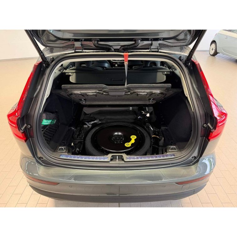 VOLVO V60 B4 2.0L 197+14 HP AT7 FWD CORE (benzín) s01-55697