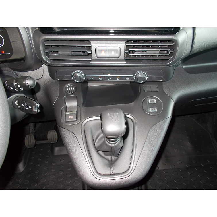 OPEL COMBO Van L2 (XL) 1.5 CDTI (96kW/130k) MT6 s03-56076