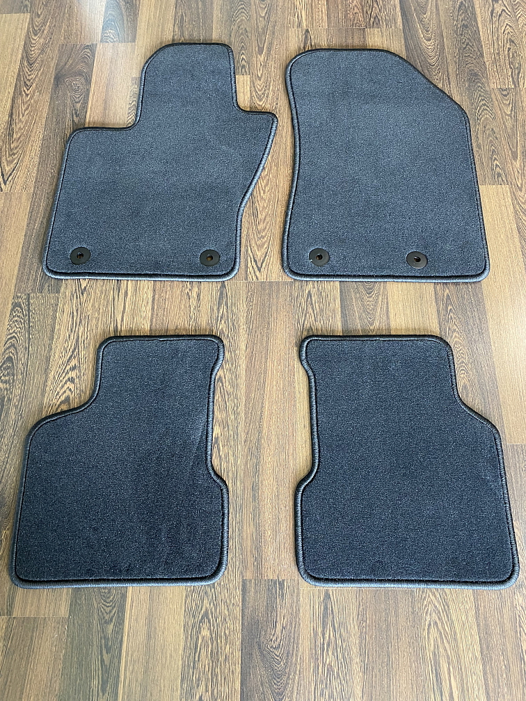 Látkové koberce nový Jeep Compass 2021-