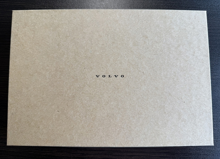 Krabička pro dva klíče s klíčenkou Volvo