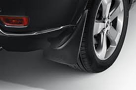 Zástěrky lapače nečistot zadní Jeep Grand Cherokee pro model Summit 2014-2019