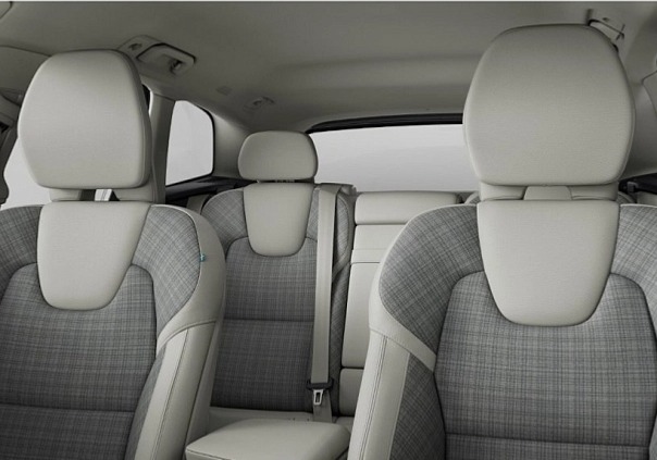 VOLVO XC60 B4 2.0L 197+14 HP AT8 AWD CORE (diesel) s01-54051