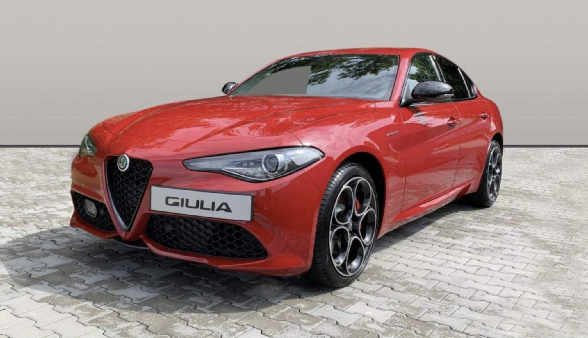 Nová Alfa Romeo Milano vzniká na testovací trati Balocco. Bude mít premiéru 10. dubna!