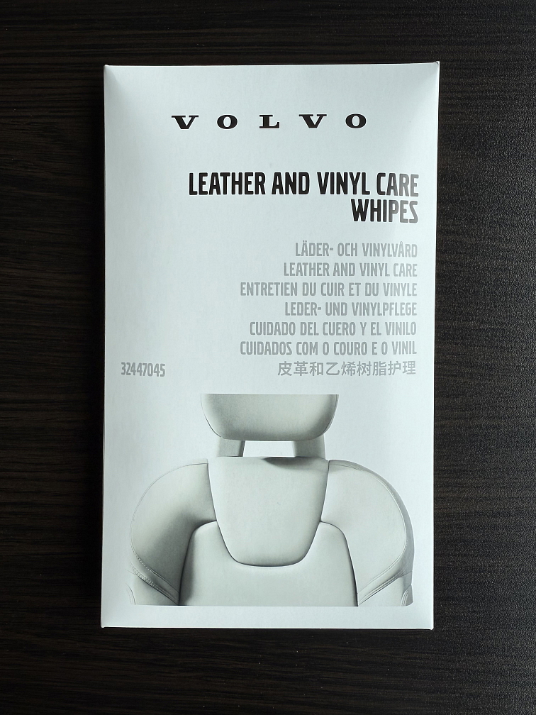 Ubrousky na interiér - čistič a ošetření kožených a vinyl nordico sedadel