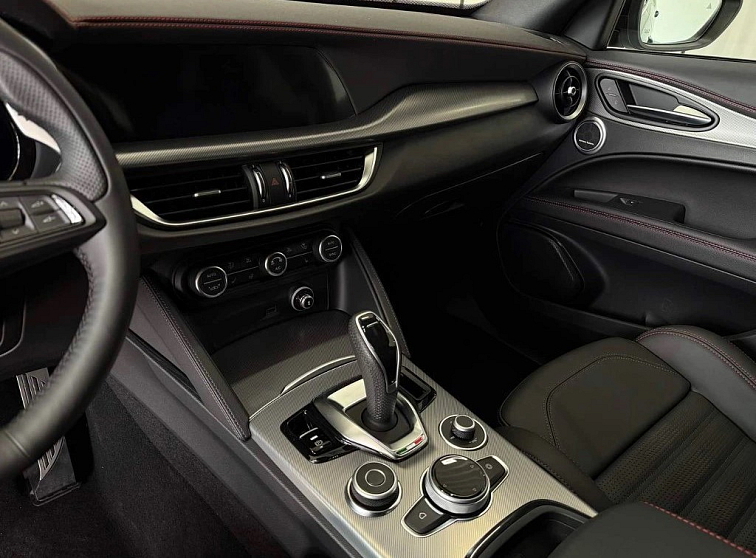 ALFA ROMEO STELVIO 2.0 Turbo 280k Q4 TRIBUTO ITALIANO s01-55282