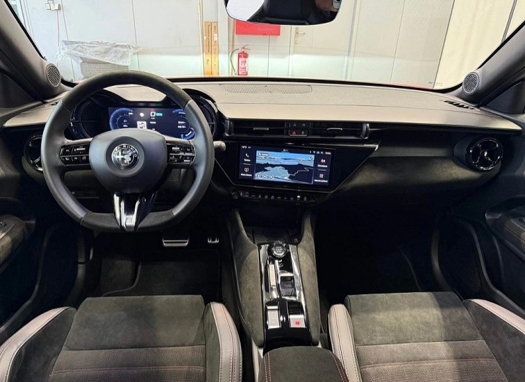 ALFA ROMEO JUNIOR ELETTRICA Veloce 280 Elettrica 54 kWh s01-55302