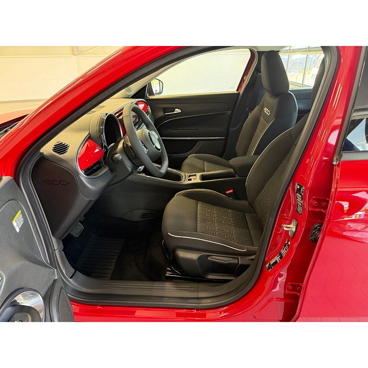 FIAT 600 1.2 Turbo Hybrid 110k MHEV eDCT6 s01-55743