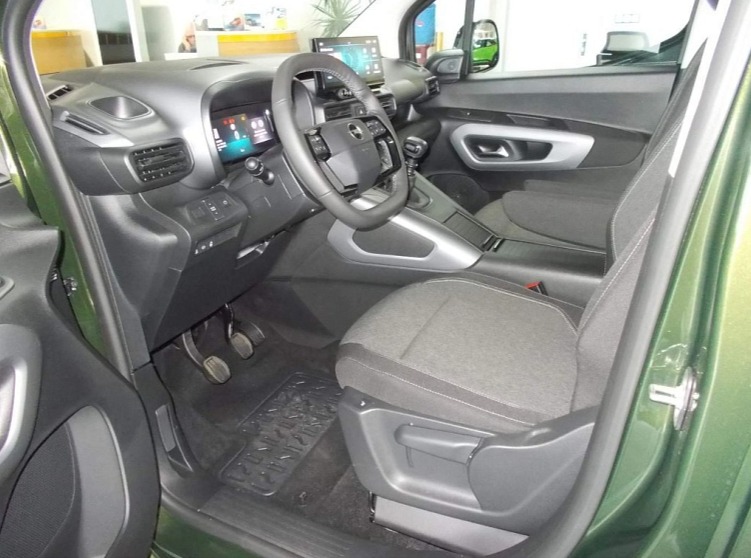 OPEL COMBO Elegance Plus L1H1 1.5 CDTI (96kW/130k) MT6 s03-55151