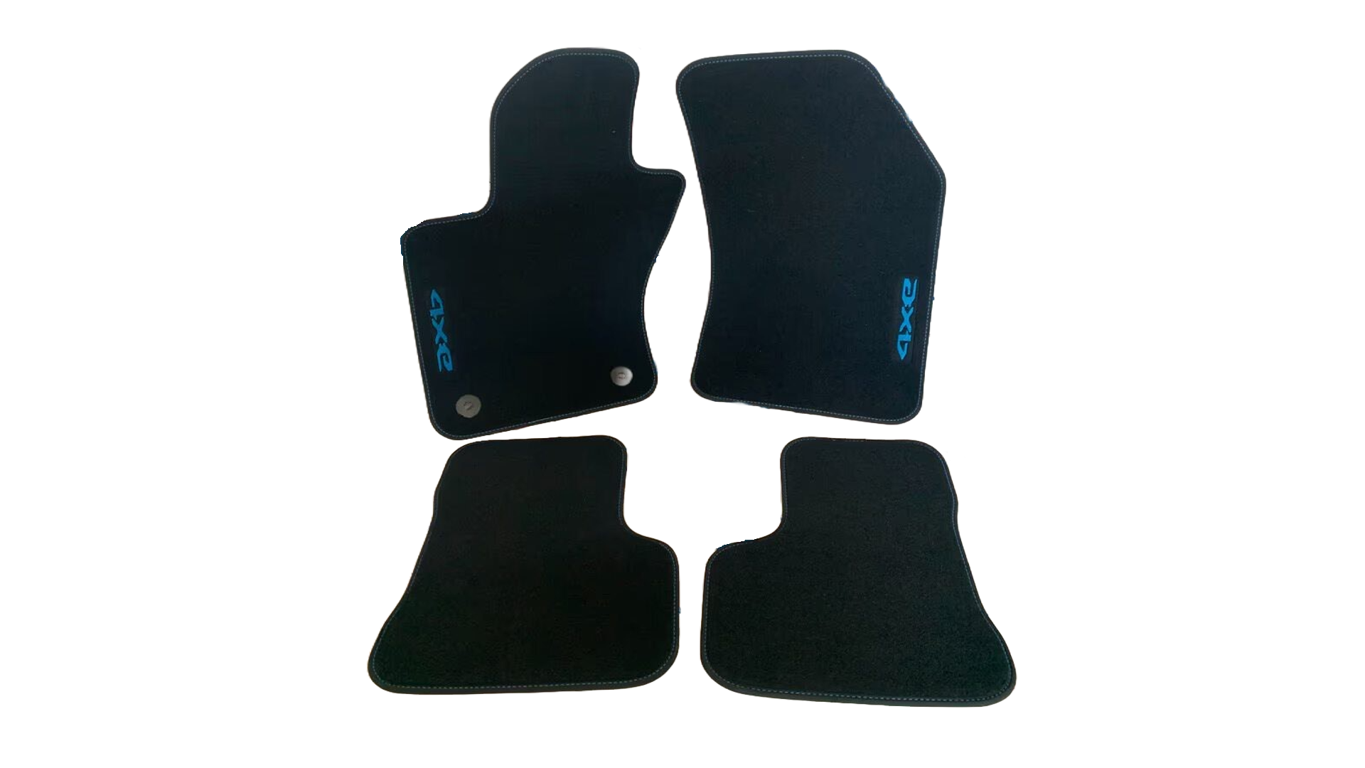 Látkové koberce Jeep Renegade s nápisem 4XE pro modely 2018 a novější