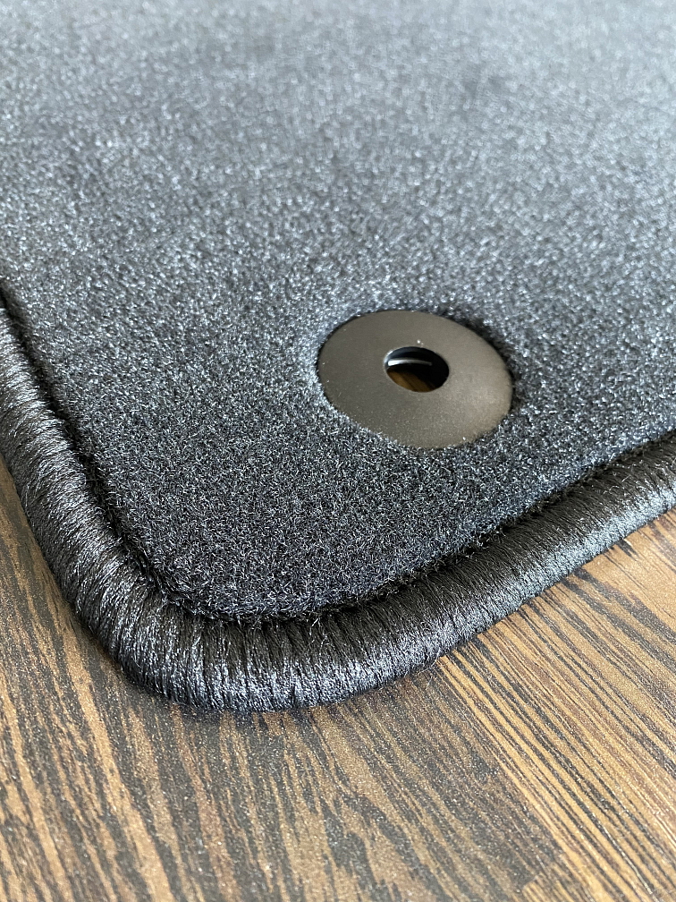 Látkové koberce nový Jeep Compass 2021-