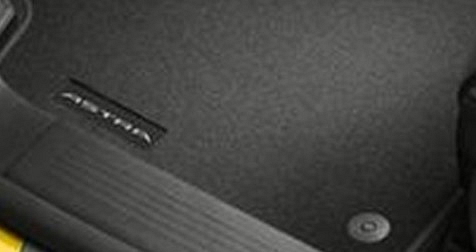 Velurové koberce černé, 5 DV. – Opel Astra L