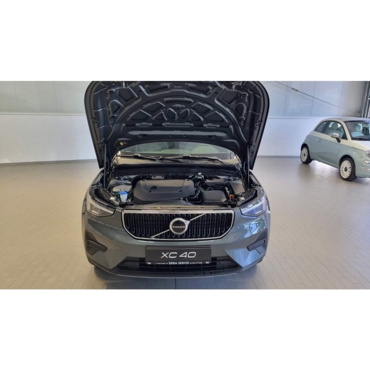 VOLVO XC40 B3 2.0L 163 HP AT7 FWD CORE s01-55653