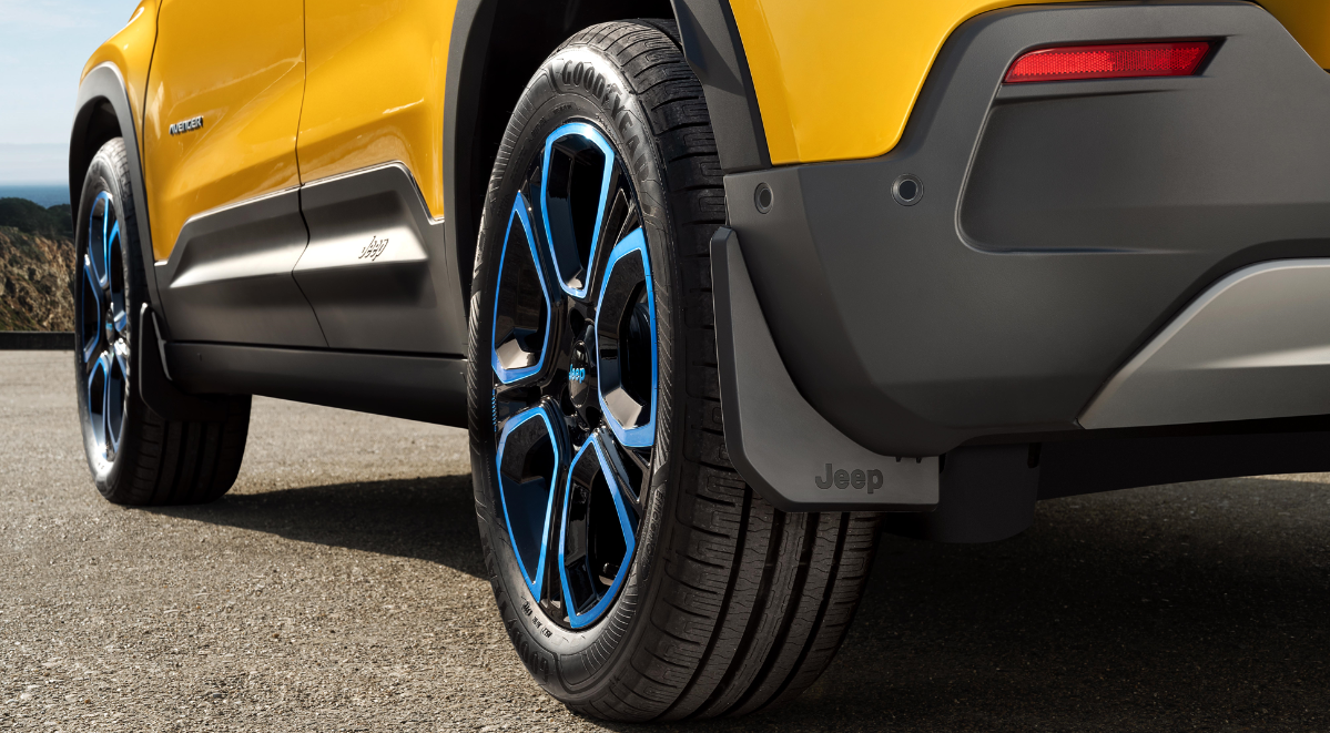 Zástěrky lapače nečistot zadní Jeep Avenger